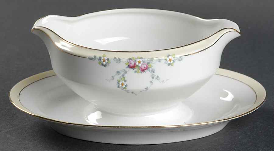 Studio Gravy Boat with Attached Underplate by Tirschenreuth-1