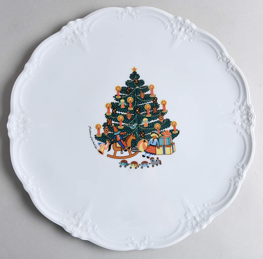Tannenbaum Round Torte Plate by Tirschenreuth-1