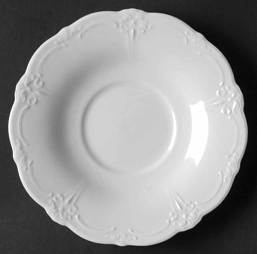 Tannenbaum Saucer by Tirschenreuth-1