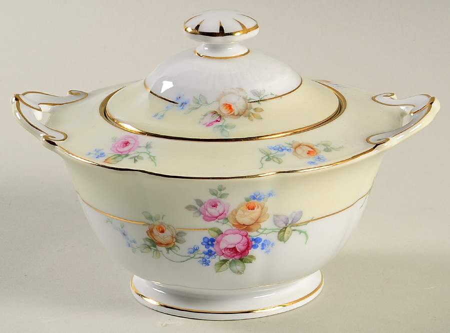 The Tilbury Sugar Bowl & Lid by Tirschenreuth-1