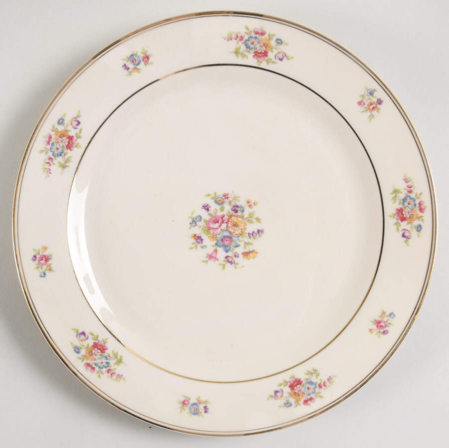TIR17 (Verge) Dinner Plate by Tirschenreuth-1