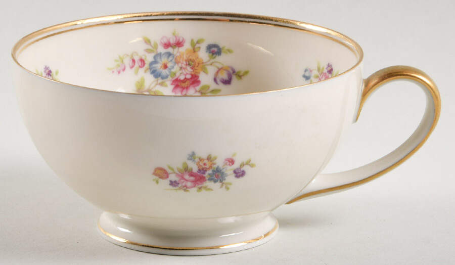 TIR17 (Verge) Footed Cup by Tirschenreuth-1