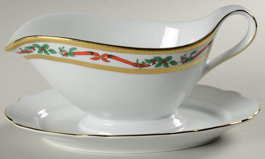 TIR8 Gravy Boat with Attached Underplate by Tirschenreuth-1