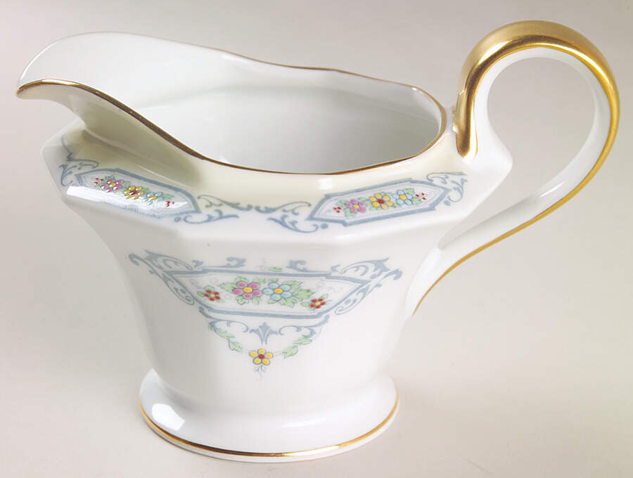 Tremont Creamer by Tirschenreuth-1