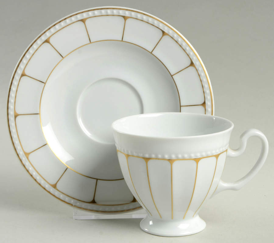 Visconti Footed Cup & Saucer Set by Tirschenreuth-1