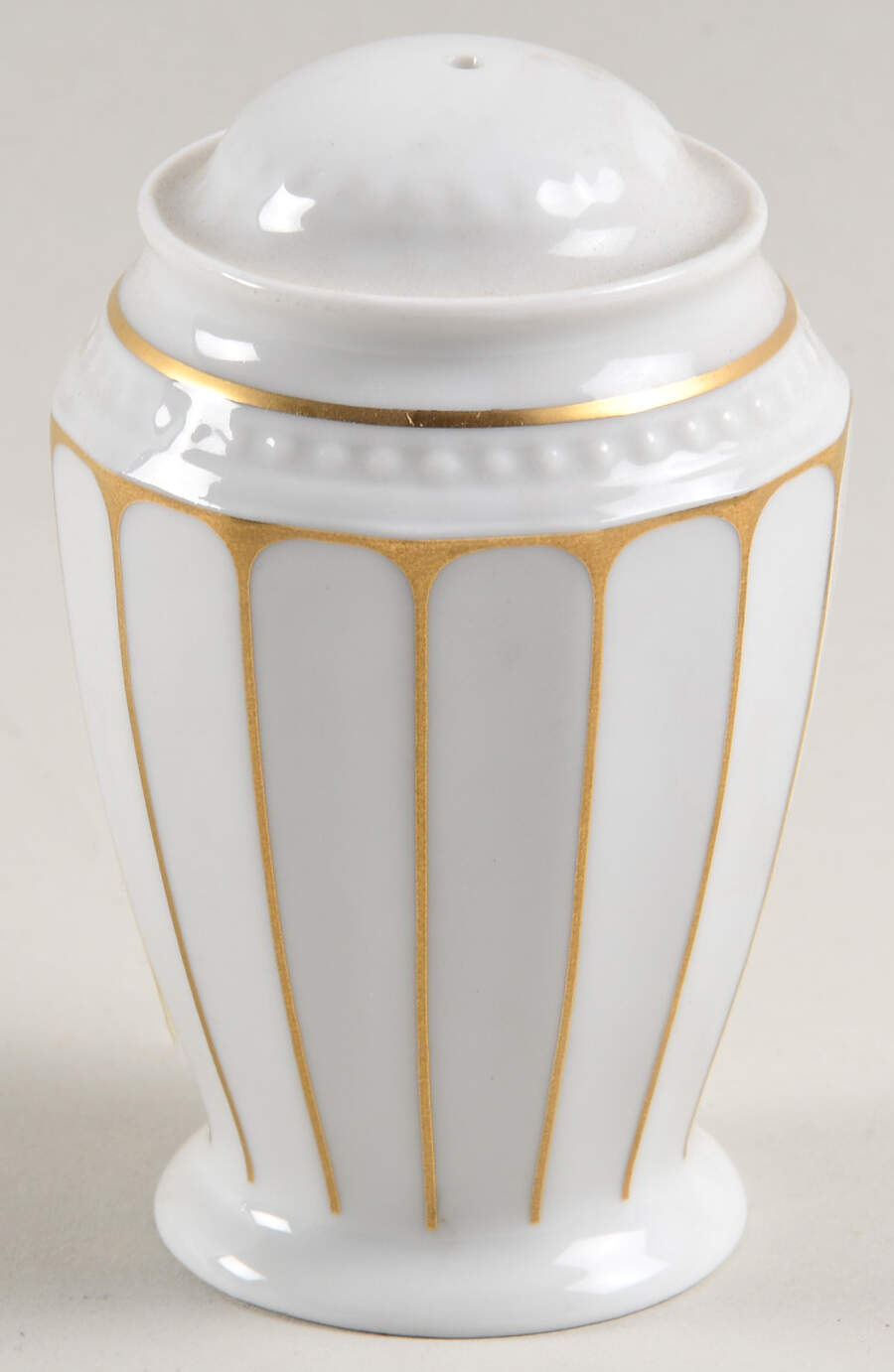 Visconti Salt Shaker by Tirschenreuth-1