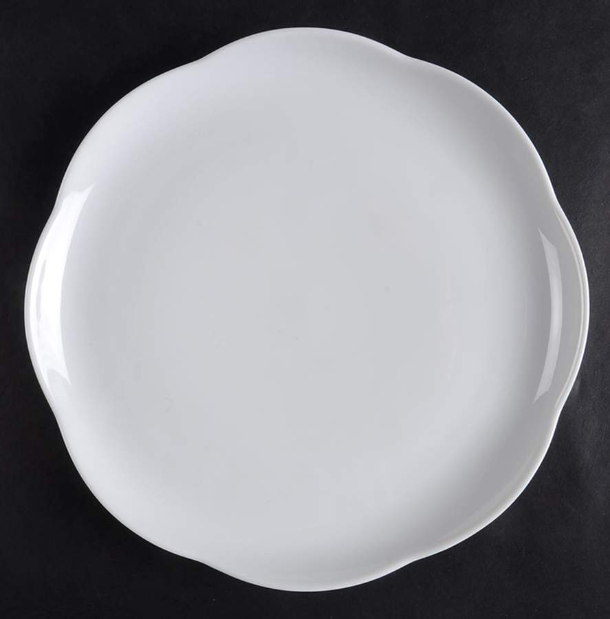 White Fleur Dinner Plate by Tirschenreuth-1