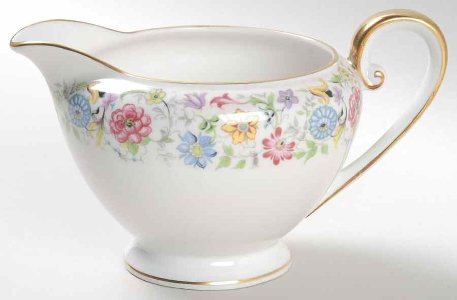 Williamsburg Creamer by Tirschenreuth-1
