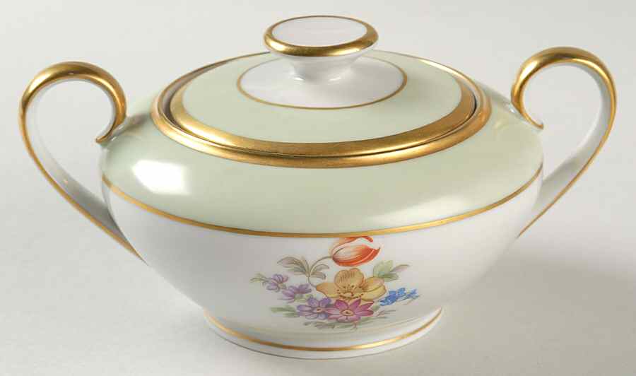 Wilton Sugar Bowl & Lid by Tirschenreuth-1