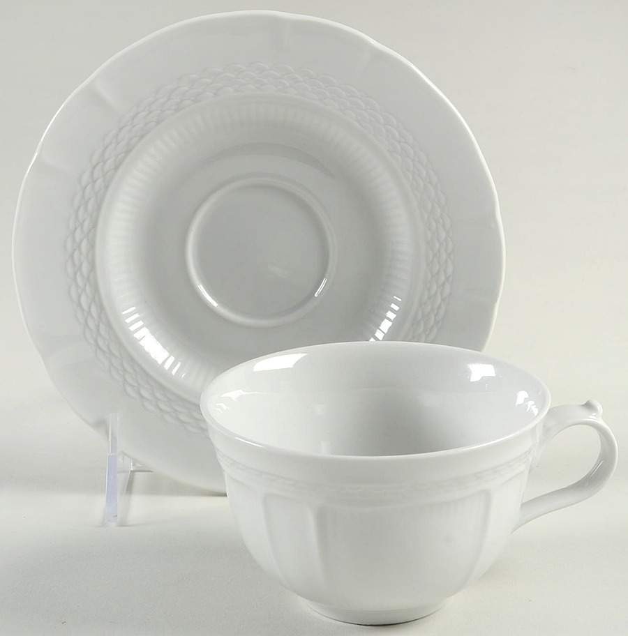 Angela Flat Cup & Saucer Set by Tognana-1