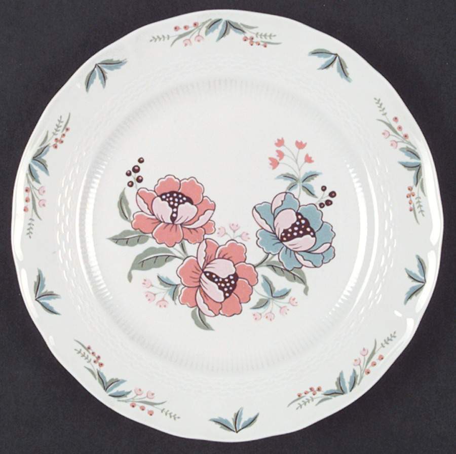 TOG5 Dinner Plate by Tognana-1