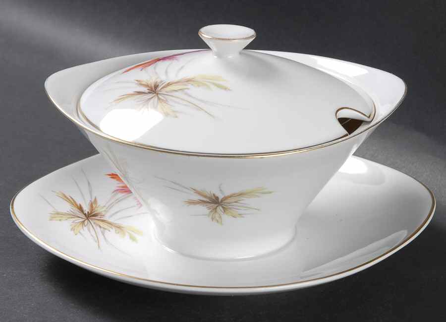 Tropic Isle Gravy Boat w/Attached Underplate & Lid by Towne-1
