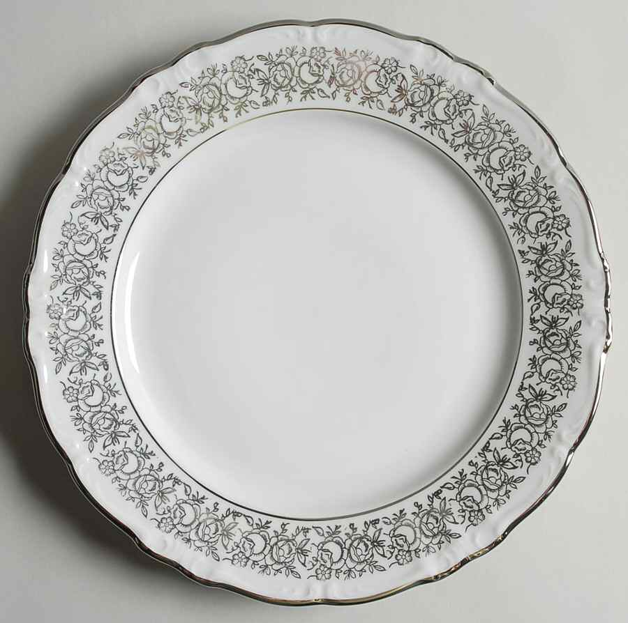 Tuxedo Dinner Plate by Towne-1