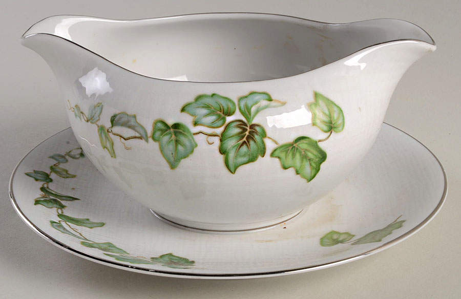 Virginia Gravy Boat with Attached Underplate by Towne-1