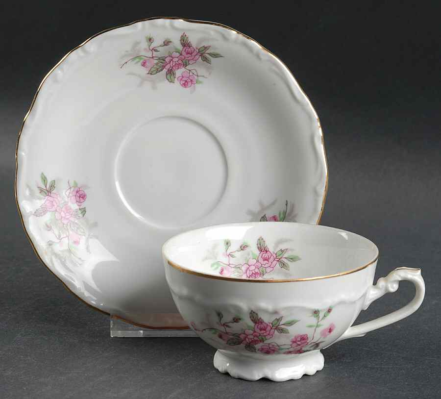 Violetta Footed Cup & Saucer Set by Toscany-1