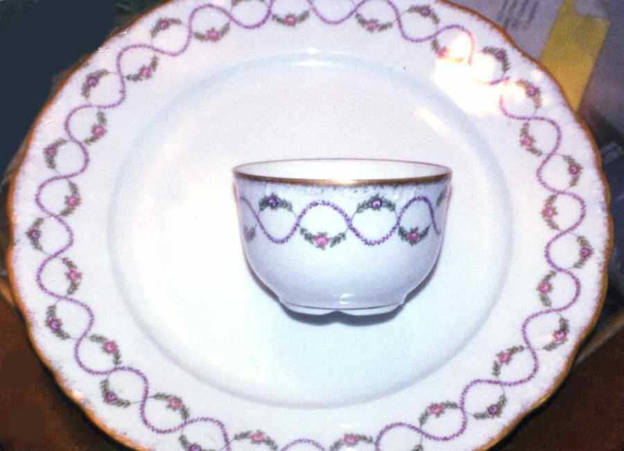 Pommard Dinner Plate by Royal Limoges-1