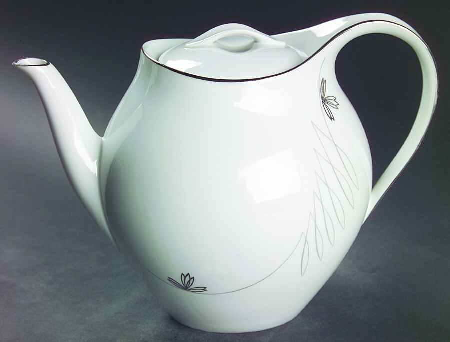 Caprice Teapot & Lid by Treasure Chest-1