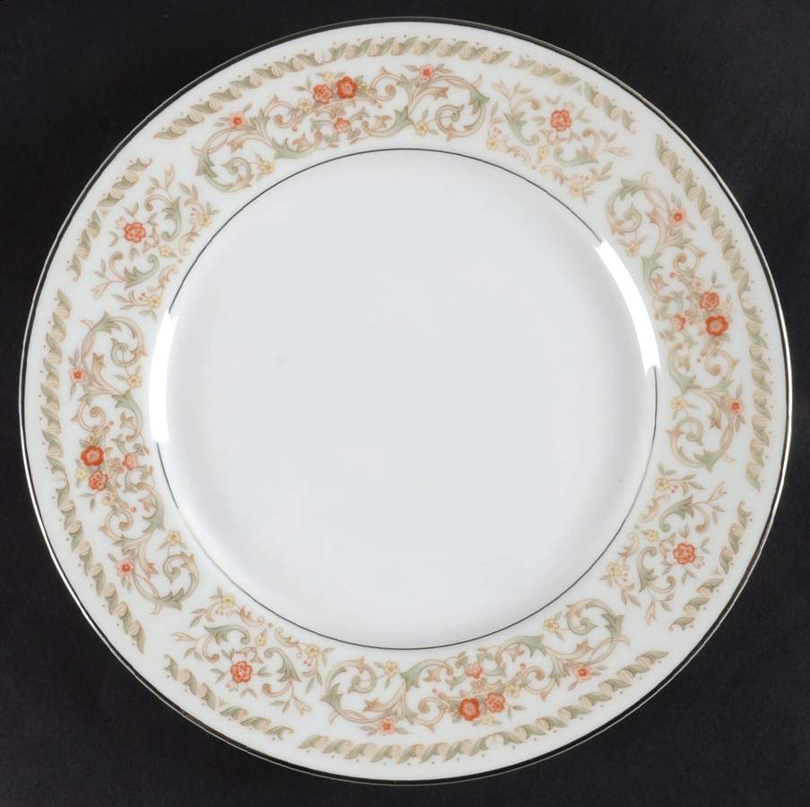 Deville Salad Plate by Treasure Chest-1