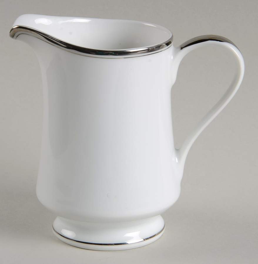 Engagement Creamer by Treasure Chest-1