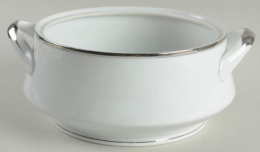 Engagement Round Vegetable No Lid by Treasure Chest-1
