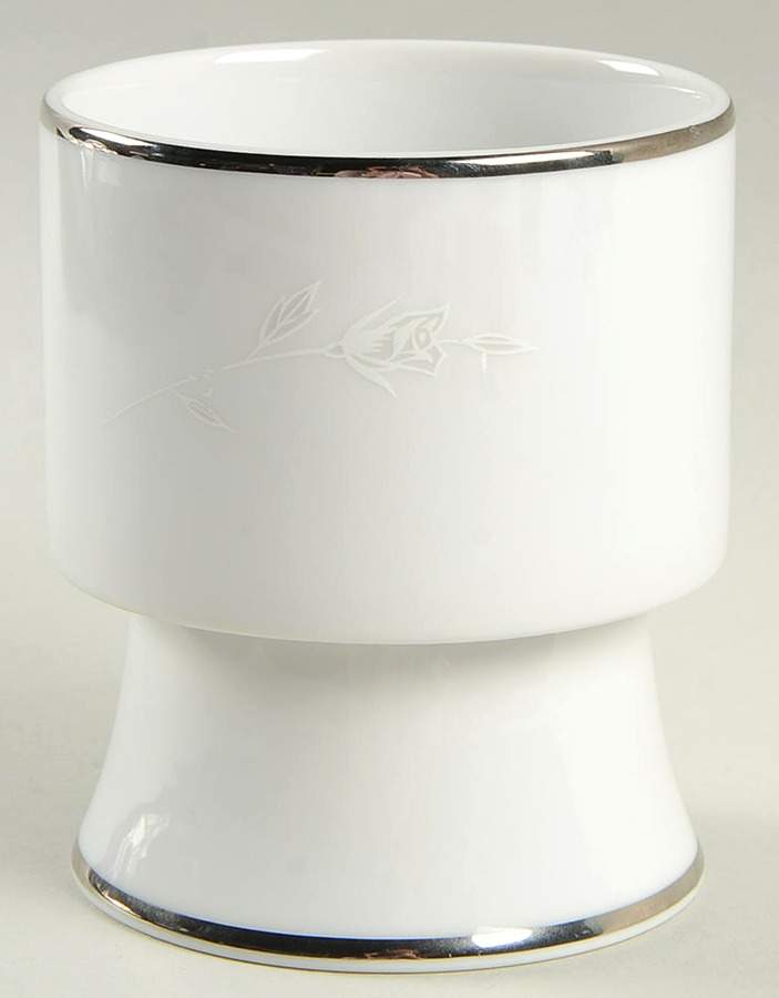 Eternal Rose Pillar Candleholder by Treasure Chest-1