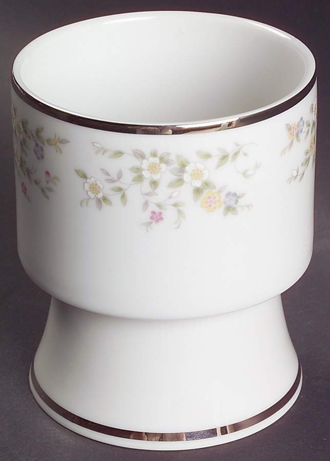 Heather Pillar Candleholder by Treasure Chest-1