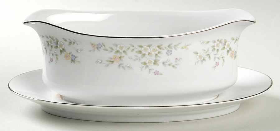Heather Gravy Boat with Attached Underplate by Treasure Chest-1