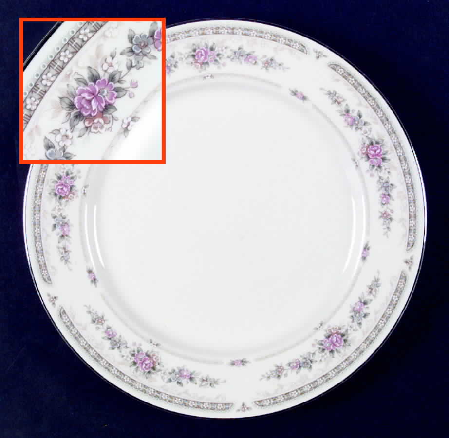 Lorraine Dinner Plate by Treasure Chest-1