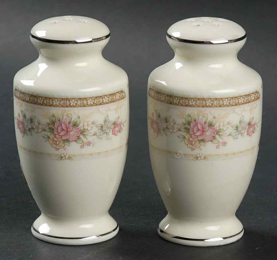 Lorraine Salt & Pepper Set by Treasure Chest-1