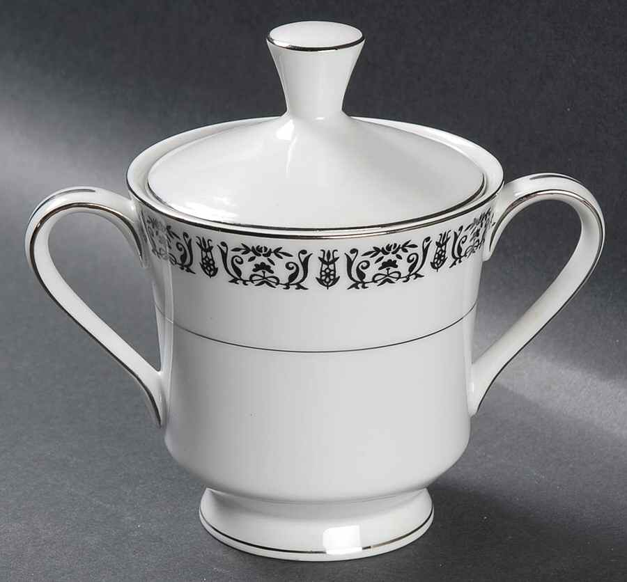 Majestic Sugar Bowl & Lid by Treasure Chest-1