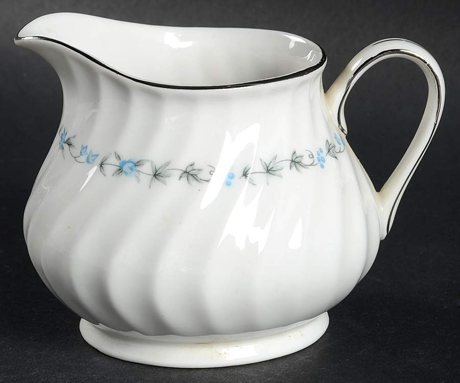 Summer Ivy Creamer by Treasure Chest-1