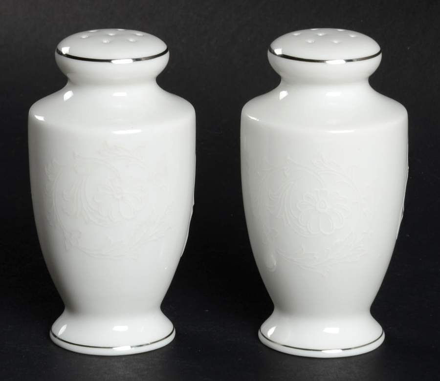 White Lace Salt & Pepper Set by Treasure Chest-1