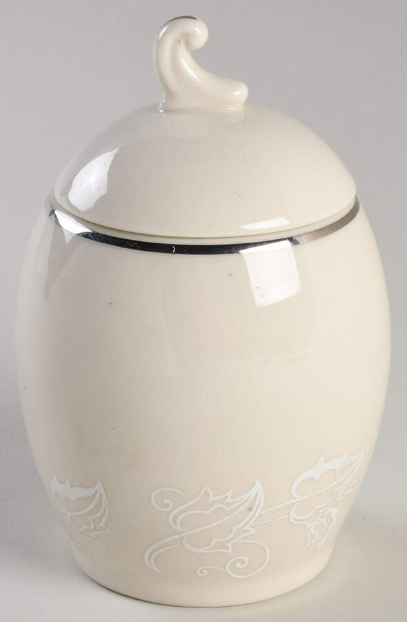 Leaf Lace Sugar Bowl & Lid by Triomphe-1