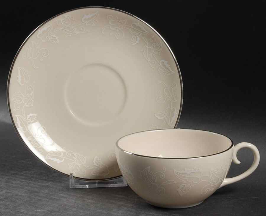 Leaf Lace Flat Cup & Saucer Set by Triomphe-1