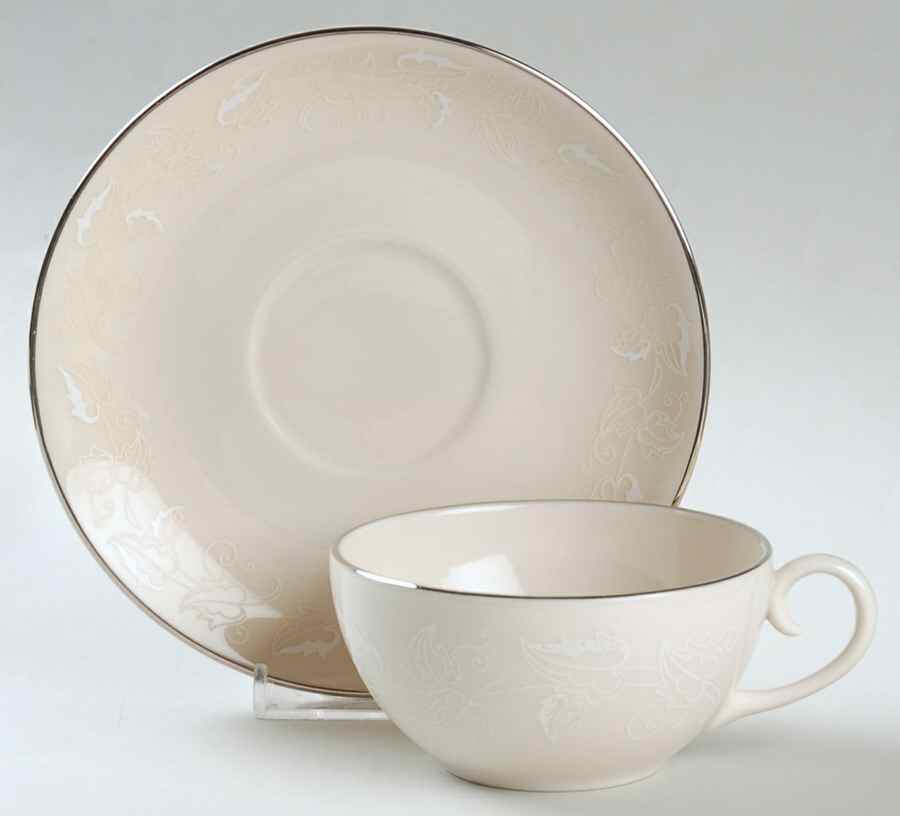 Leaf Lace Flat Cup & Saucer Set by Triomphe-1