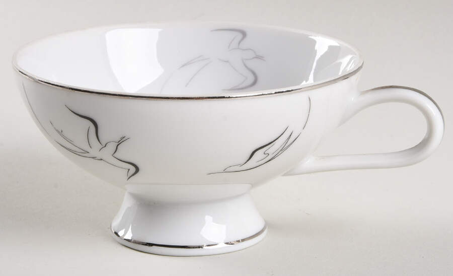 Capistrano Footed Cup by Trend-1
