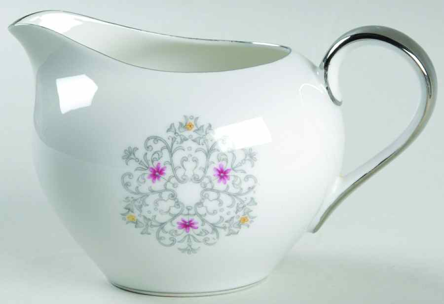 Crest Creamer by Trend-1