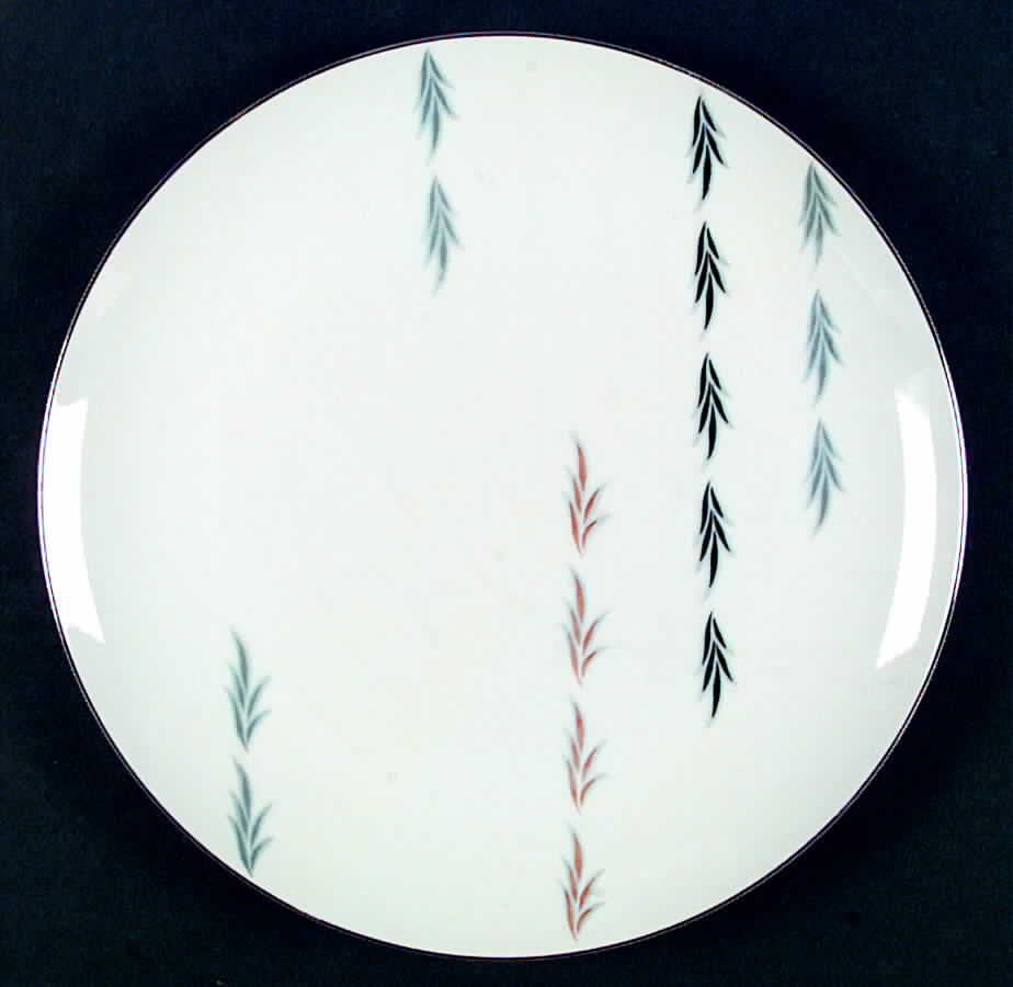 Parade Dinner Plate by Trend-1