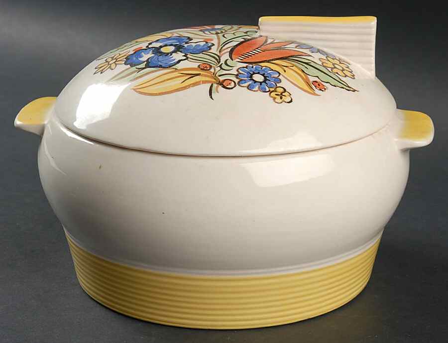 Bermuda Round Covered Vegetable by Triumph-1