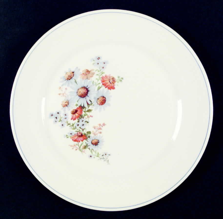 Blue Daisy Dinner Plate by Triumph-1