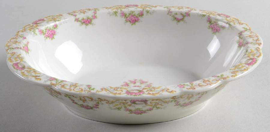 4290 9" Oval Vegetable Bowl by Tressemanes & Vogt-1