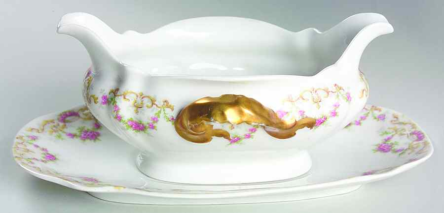 4290 Gravy Boat & Underplate by Tressemanes & Vogt-1