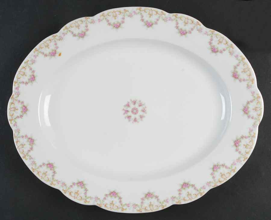 4290 13" Oval Serving Platter by Tressemanes & Vogt-1