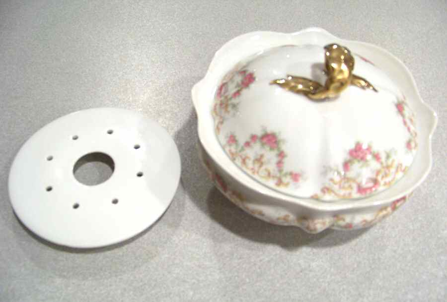 4290 Round Covered Butter with Strainer by Tressemanes & Vogt-1