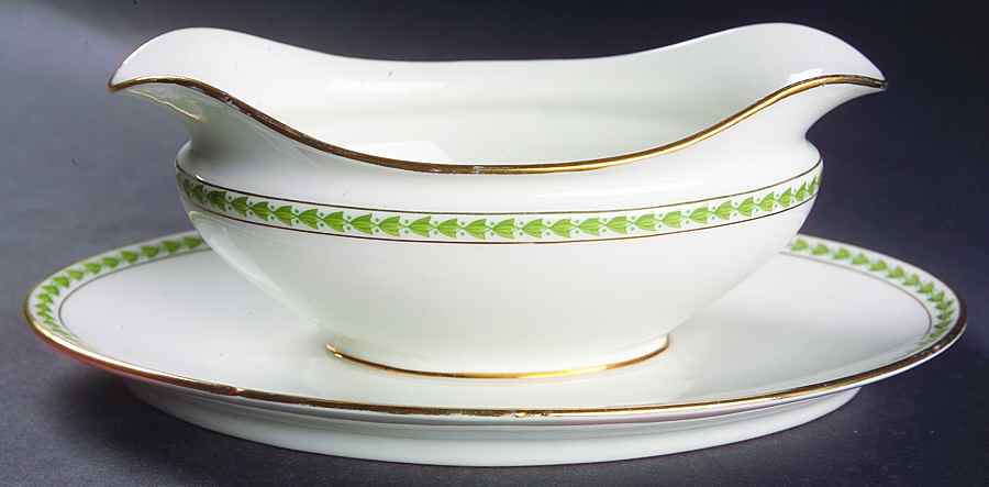 5856 Gravy Boat with Attached Underplate by Tressemanes & Vogt-1