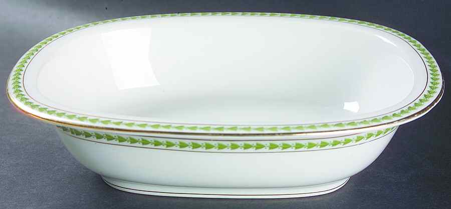 5856 9" Oval Vegetable Bowl by Tressemanes & Vogt-1