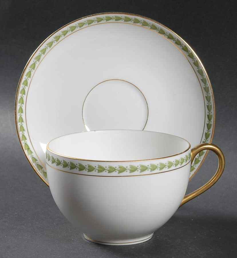 5856 Flat Cup & Saucer Set by Tressemanes & Vogt-1
