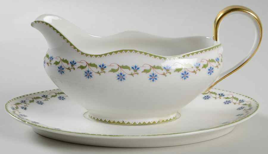 5865-5855 Gravy Boat & Underplate by Tressemanes & Vogt-1