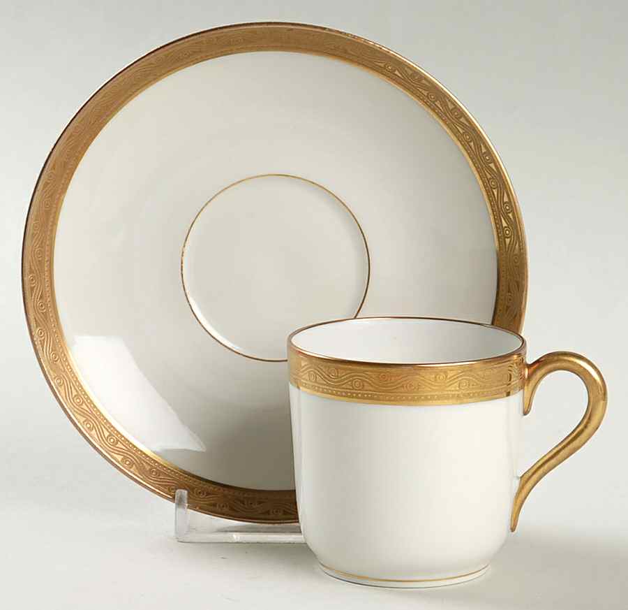 5947 Flat Demitasse Cup & Saucer Set by Tressemanes & Vogt-1