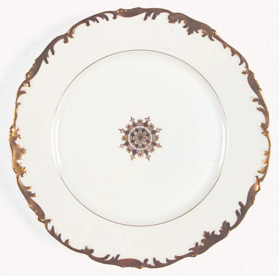 6537 Dinner Plate by Tressemanes & Vogt-1